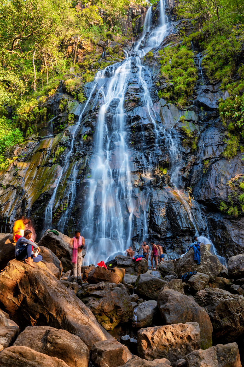Bee Falls Jamuna Prapat Pachmarhi waterfall Madhya Pradesh day excursion Satpura